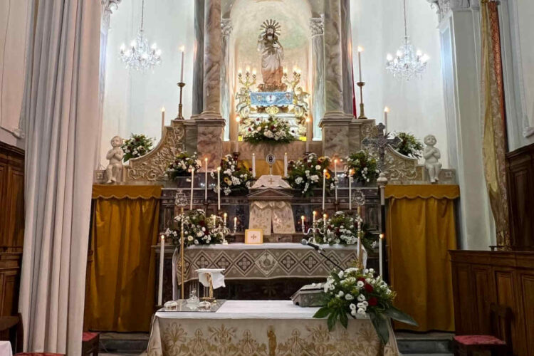 Santissimo Salvatore, oggi festa e processione a Chiaramonte Gulfi. Ieri sera la svelata e domani si prosegue ancora