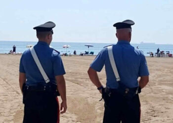 Furti in spiaggia a Marina di Ragusa