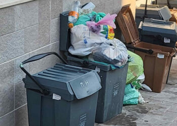 Rifiuti a Marina di Ragusa