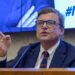 Calenda “Sganciare prezzo del gas e 10 miliardi per taglio bollette”