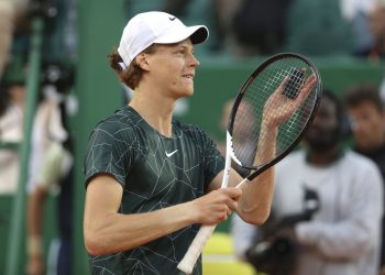 Jannik Sinner vola agli ottavi degli Us Open, Musetti eliminato