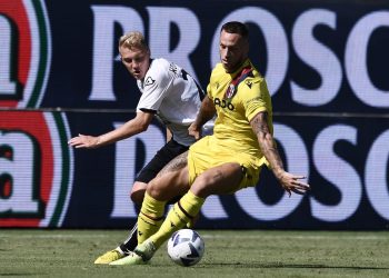 Il Bologna si aggrappa ad Arnautovic, 2-2 contro lo Spezia