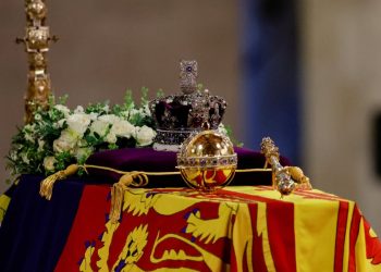A Westminster l’ultimo saluto alla regina Elisabetta