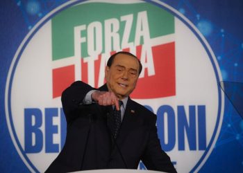 Berlusconi “Non andare a votare è autolesionista”