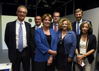 I ministri Colao e Messa visitano i laboratori del Metaverso di Bicocca