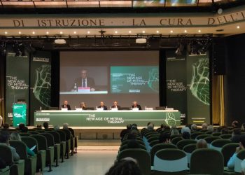 Patologie della valvola mitrale, la robotica entra in sala operatoria