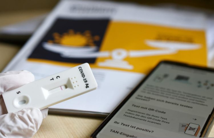 Covid Ragusa, positivi sotto quota 500