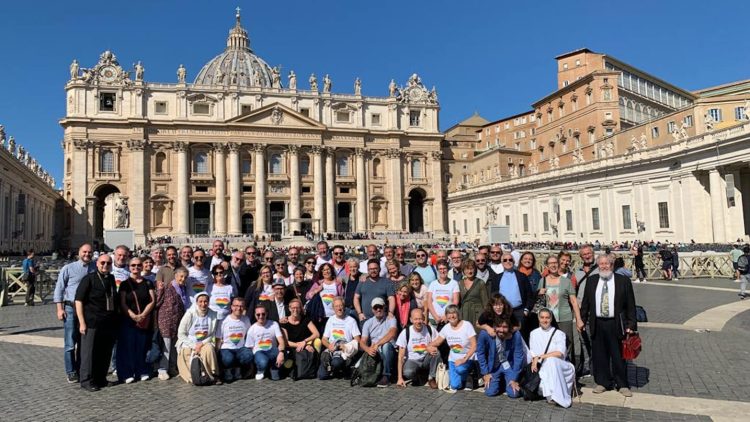 Delegazione ragusana tra i cristiani lgbt+ da Papa Francesco