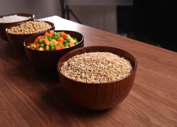 Glicemia alta, colesterolo altro e trigliceridi alti: ecco cosa mangiare nella dieta