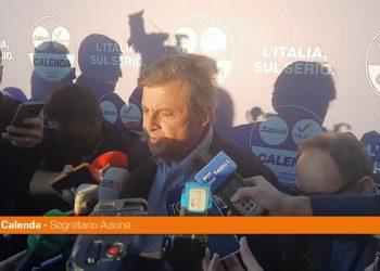 Elezioni, Calenda “Sì al salario minimo”