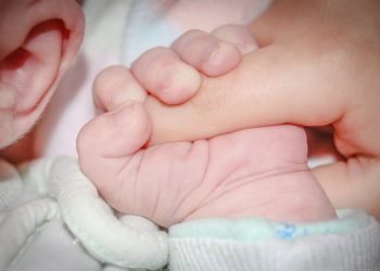Primo trapianto di utero in Italia: è nata una bambina
