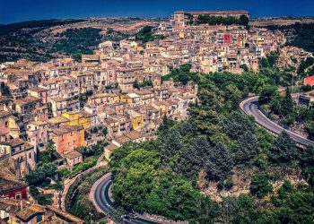 Ragusa e gli interventi della politica locale