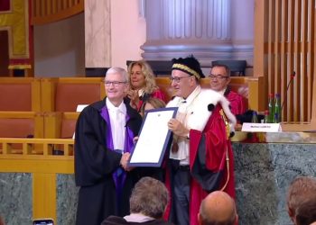 Dall’Università Federico II di Napoli una laurea H.C. a Tim Cook