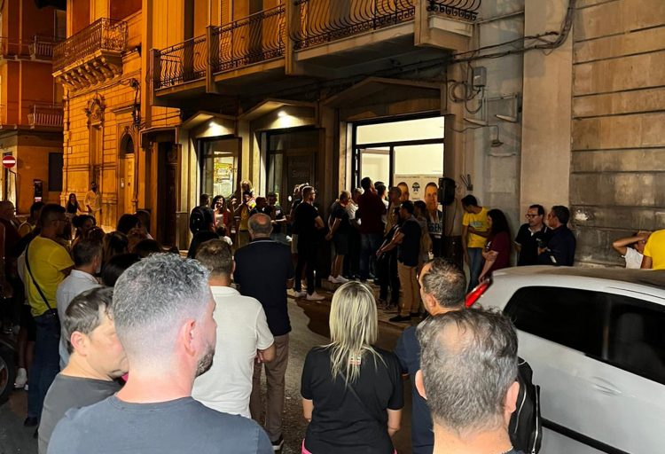 Il deputato Giorgio Assenza inaugura i comitati elettorali a Comiso e Vittoria