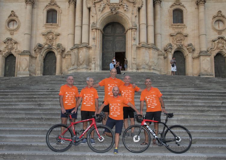 Giro di Sicilia, 6 ciclisti in partenza da Modica
