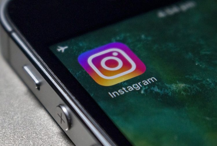 Instagram down: l'app non funziona, va in crash: cosa sta succedendo