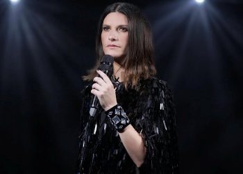 Laura Pausini: bella ciao? Non canto canzoni politiche