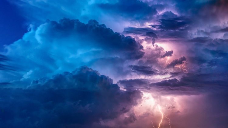 Modica, allerta meteo con possibili forti precipitazioni: limitare gli spostamenti