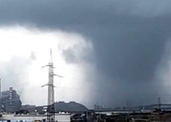 Tornado a Civitavecchia: immagini impressionanti VIDEO