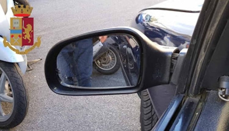 Truffa dello specchietto a Ragusa