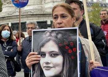 Iran, Ue chiede di sanzionare responsabili della morte di Mahsa Amini