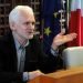 Nobel per la pace a Bialiatski e a due organizzazioni per diritti umani