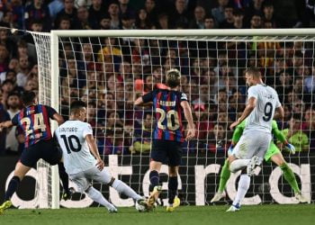 E’ 3-3 al Camp Nou contro il Barça, Inter vicina agli ottavi