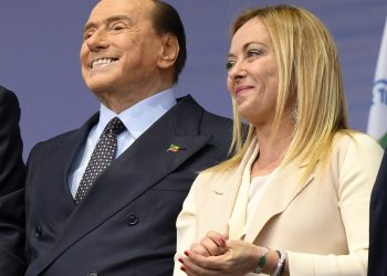 Meloni incontra Berlusconi, centrodestra andrà unito da Mattarella
