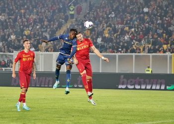 Kouamè risponde a Ceesay, fra Lecce e Fiorentina è 1-1