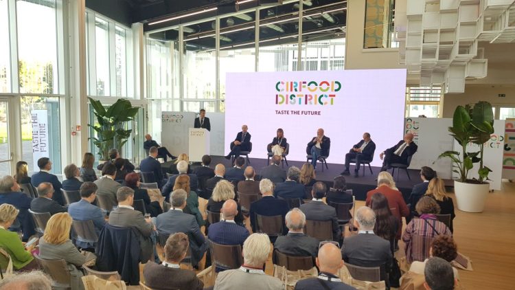 Inaugurato a Reggio Emilia il Cirfood District