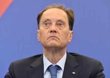 Ciriani “Serve lealtà, non tradire il mandato degli elettori”