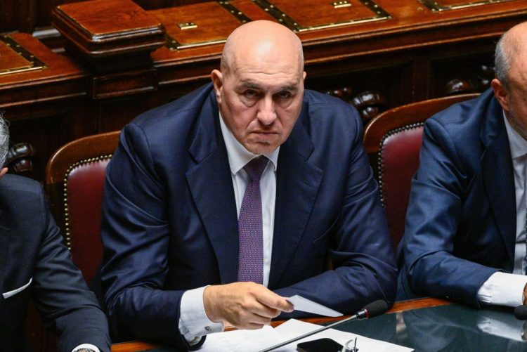 Crosetto “Di fronte al Governo un orizzonte di 10 anni”