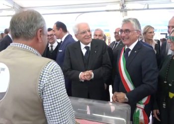 Alba, Mattarella visita la Fiera del Tartufo