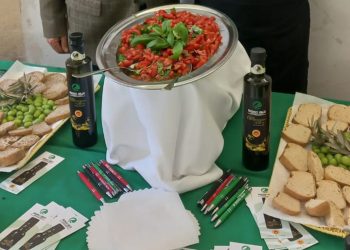 Ragusa Ibla, battesimo del corso di laurea con l'olio Dop Monti Iblei