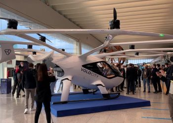 Il taxi volante diventa realtà ed è elettrico