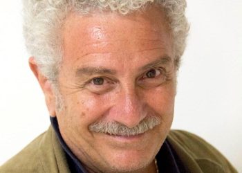 Enrico Guarneri con l'omaggio a Verga a Modica