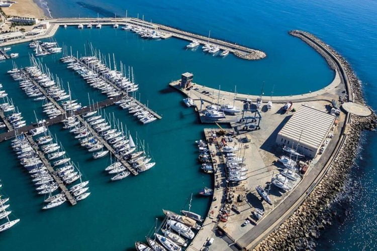 Il re maltese dei supermercati acquisterà il porto turistico di Marina di Ragusa