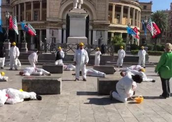 Sicurezza sul lavoro, a Palermo il flash mob dei sindacati