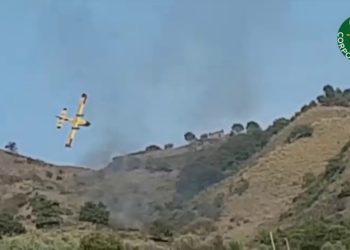 Canadair precipita sull’Etna, le immagini dell’incidente