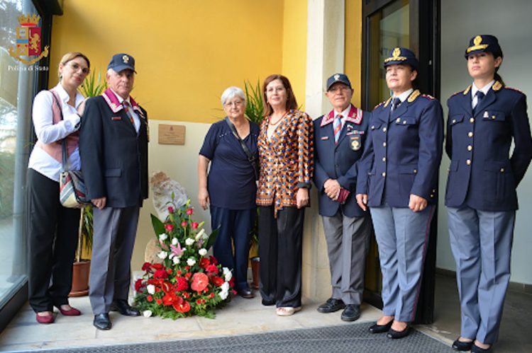 Questura Ragusa celebra anniversario morte dei 2 agenti uccisi a Trieste