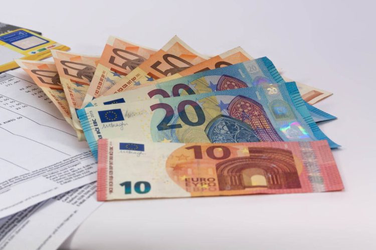 Bonus 150 euro a novembre: a chi tocca e come averlo