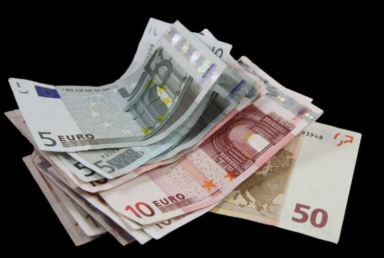 Bonus 200 euro, Inps: indennità una tantum per artigiani, commercianti