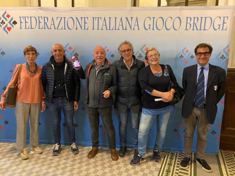 Bridge Ragusa: il team Arnone vince la Coppa Italia Mista 2022