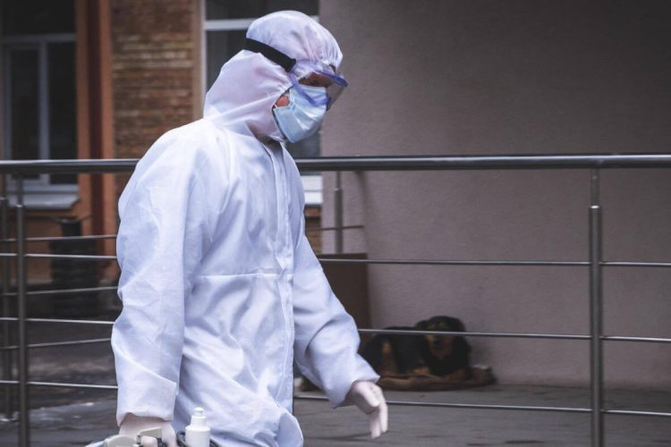 Covid Ragusa, sale il numero dei positivi e sale il numero dei ricoveri in ospedale