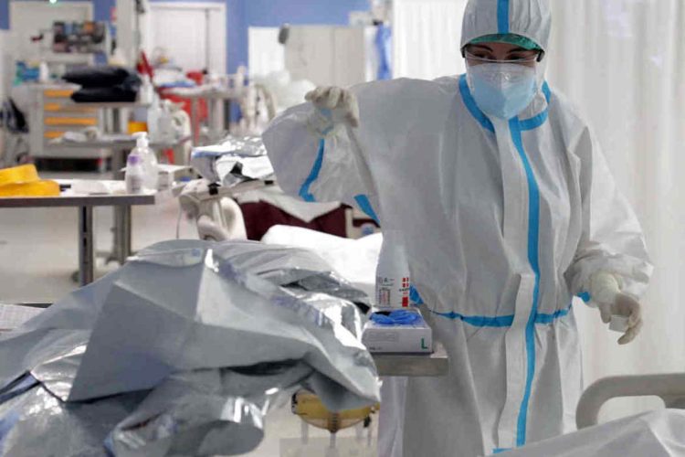 Covid Sicilia, meno ricoveri ma salgono contagi: Siracusa, Messina e Trapani più colpite