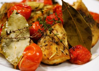 Mancano 74 giorni a Natale: ecco il menù facile per dimagrire