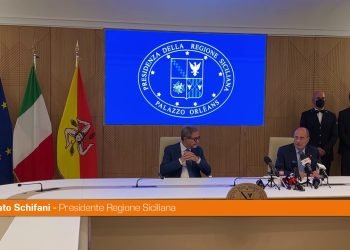 Schifani si insedia a Palazzo d’Orleans “Sarò aperto al dialogo”