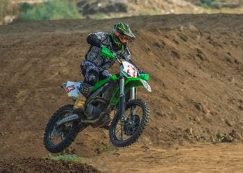 incidente gara di motocross grave 16enne
