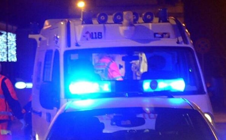 Incidente, moto contro un palo: muore il 17enne Antonino Ortoleva, grave 16enne