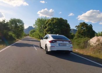 Efficienza e piacere di guida con la nuova Honda Civic Full Hybrid